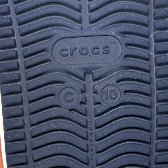 Crocs Kids Navy Clogs with white stripe size 10 - Picture 10 of 10